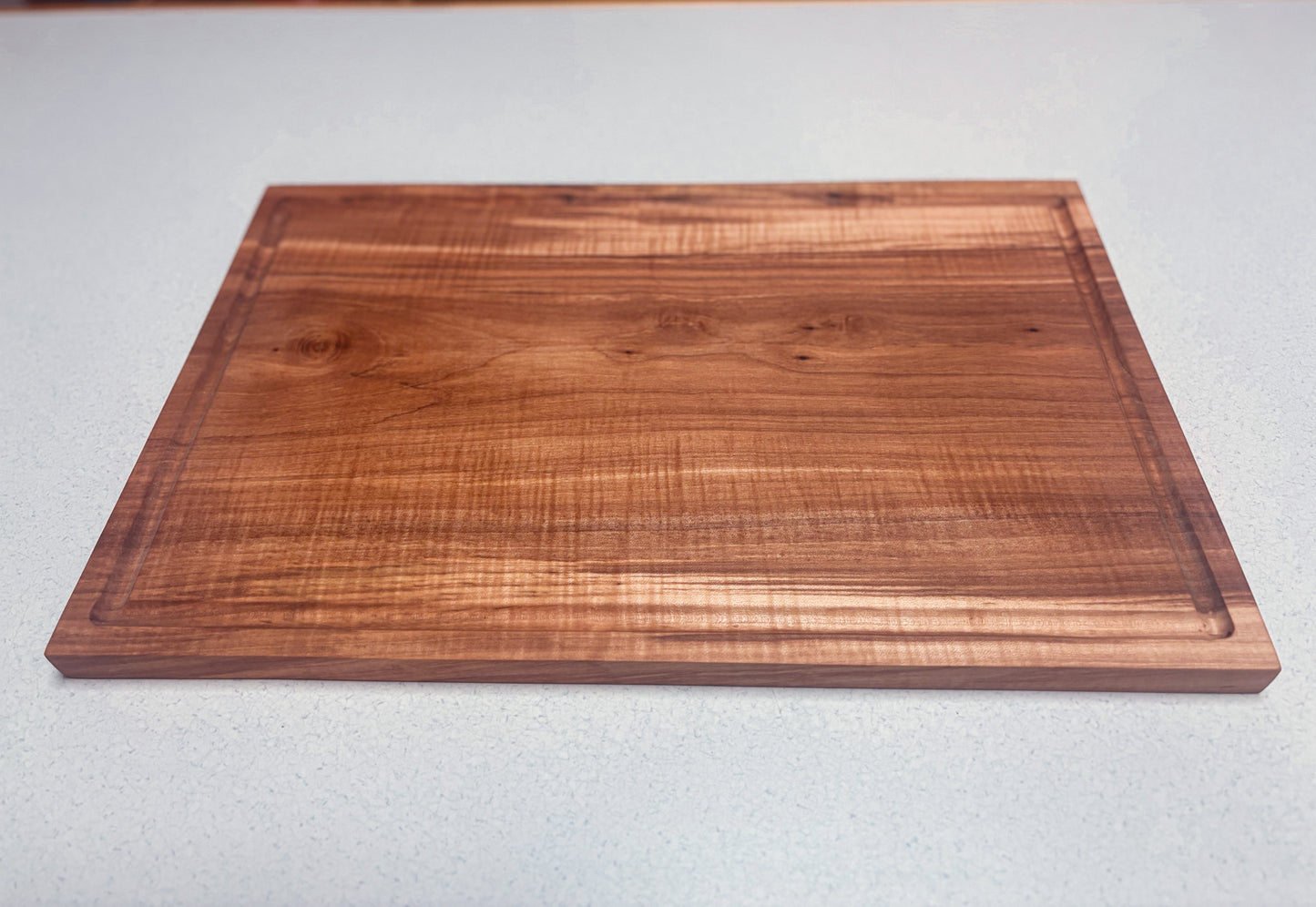 Medium Cutting Board - Maple