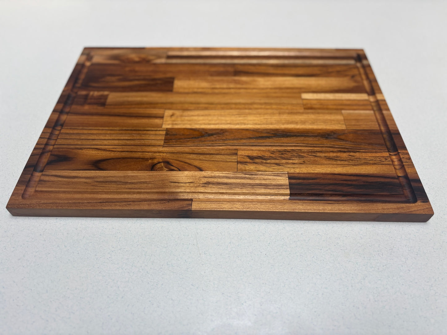 Medium Cutting Board- Teak