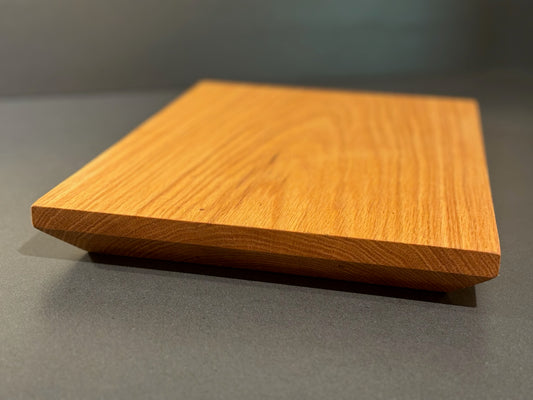 Oak Chamfered Edge Cutting Board