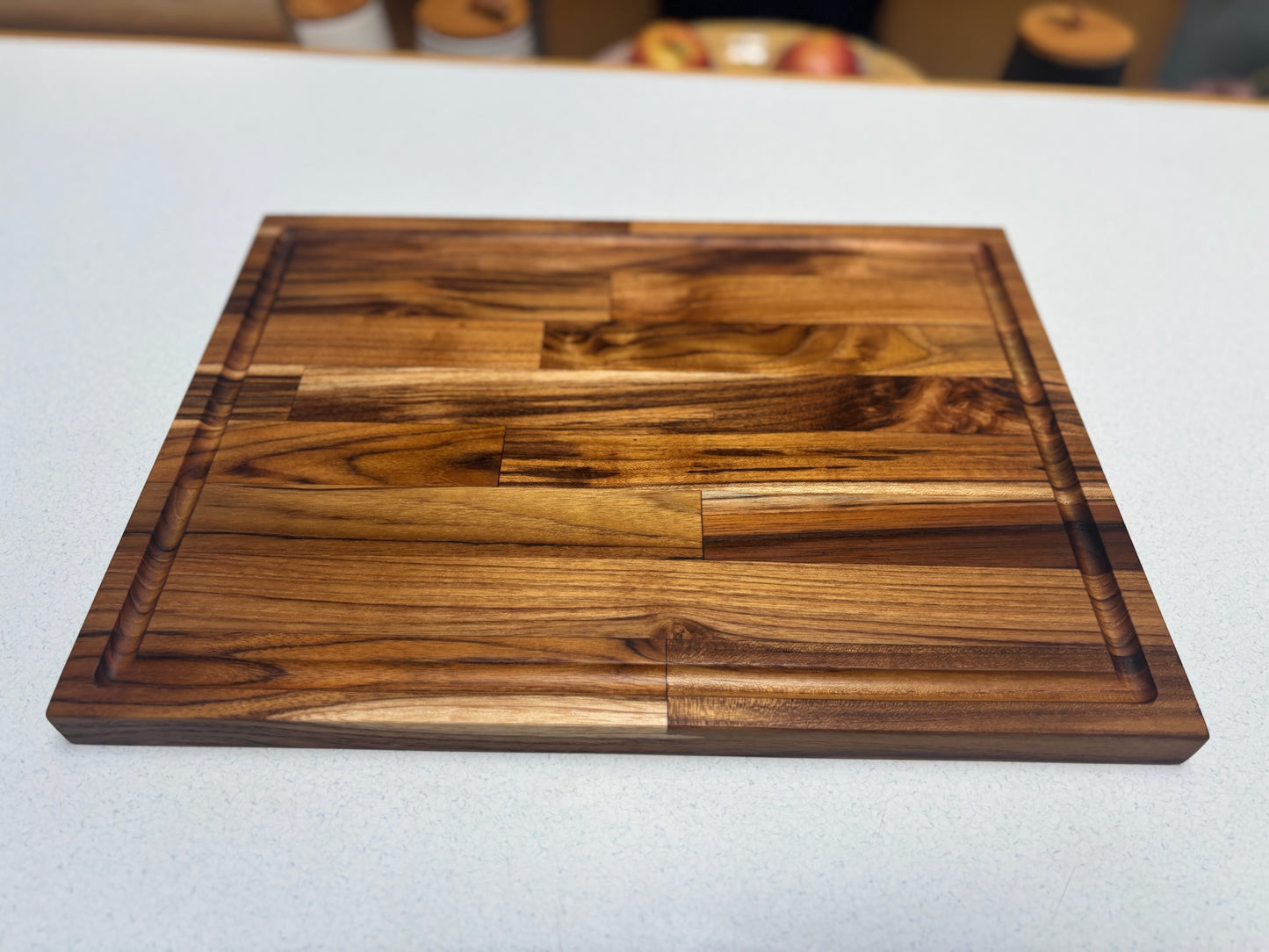 Medium Cutting Board- Teak.